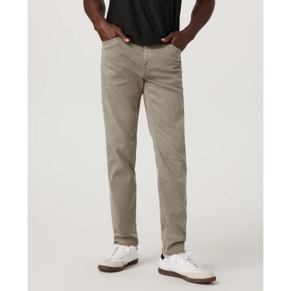 Vuori Men's Benton Stretch Twill Pant Athletic Slim Fit - size 33, 32" inseam - Picture 1 of 9